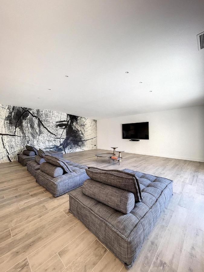 Villa 400m2 piscine intérieure chauffée Agde Extérieur photo