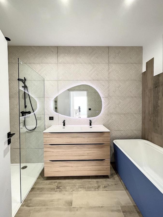 Villa 400m2 piscine intérieure chauffée Agde Extérieur photo