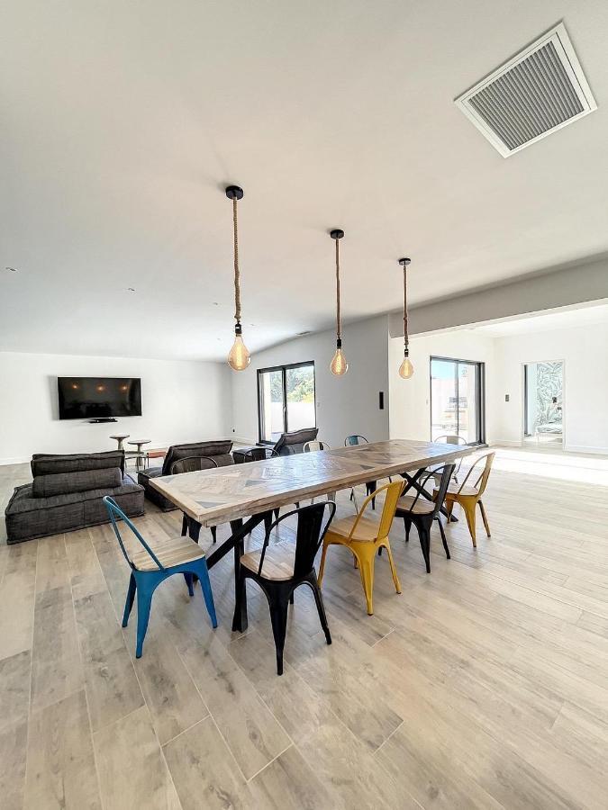 Villa 400m2 piscine intérieure chauffée Agde Extérieur photo