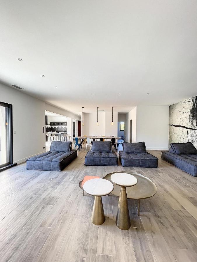 Villa 400m2 piscine intérieure chauffée Agde Extérieur photo