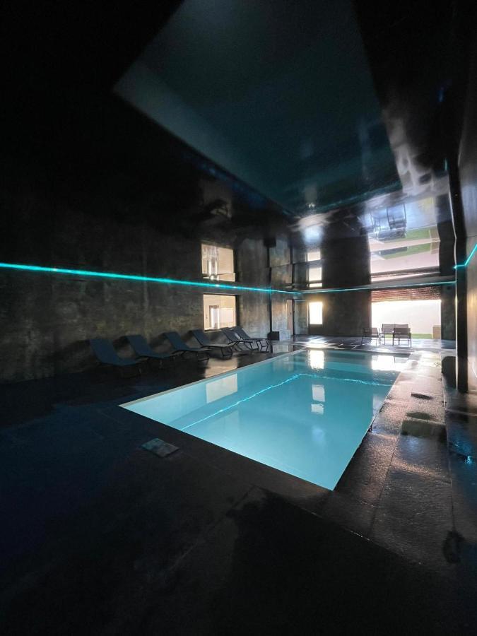 Villa 400m2 piscine intérieure chauffée Agde Extérieur photo