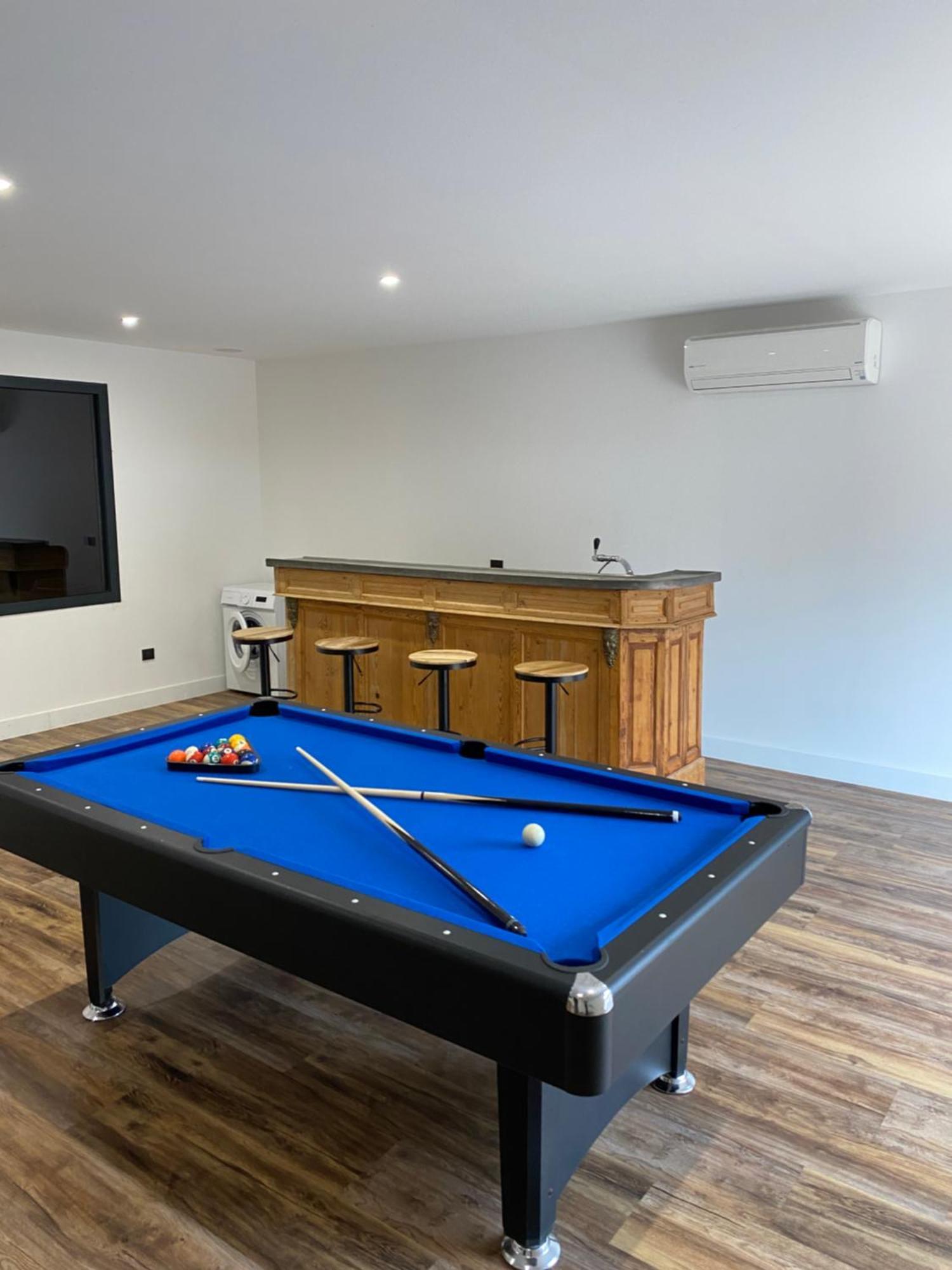 Villa 400m2 piscine intérieure chauffée Agde Extérieur photo